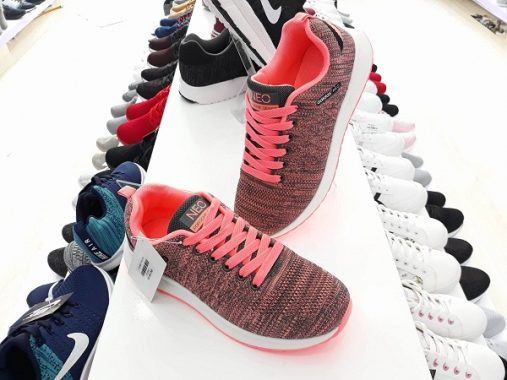 Giải mã ý nghĩa và điềm báo của giấc mơ thấy giày dép