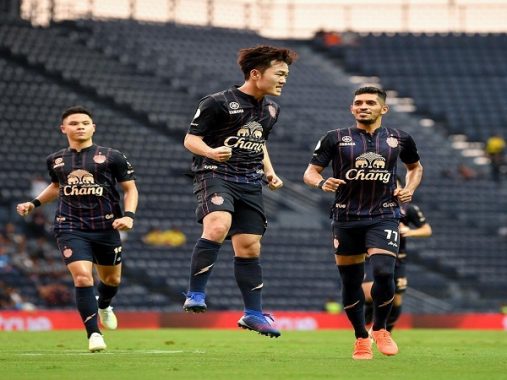 Xuân Trường, Ahn Jung-hwan, Buriram và sự thù địch