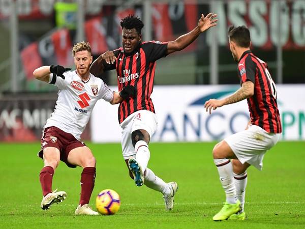 Nhận định bóng đá Torino vs AC Milan (1h45 ngày 13/5)