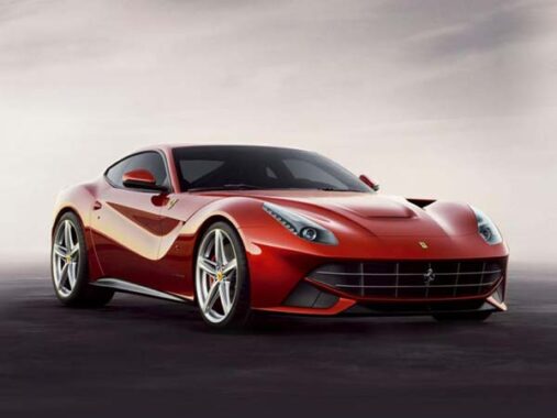 Chiêm bao mơ thấy xe ô tô đánh con gì rước tài rước lộc?